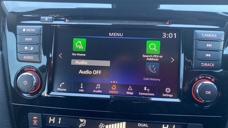 Nissan Qashqai 1.3 DiG-T Acenta Premium 5dr Petrol Hatchback